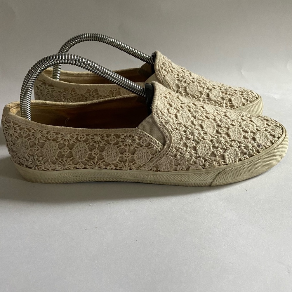 American Eagle Outfitters Shoes Women’s Size 10‎ Slip On Loafers
